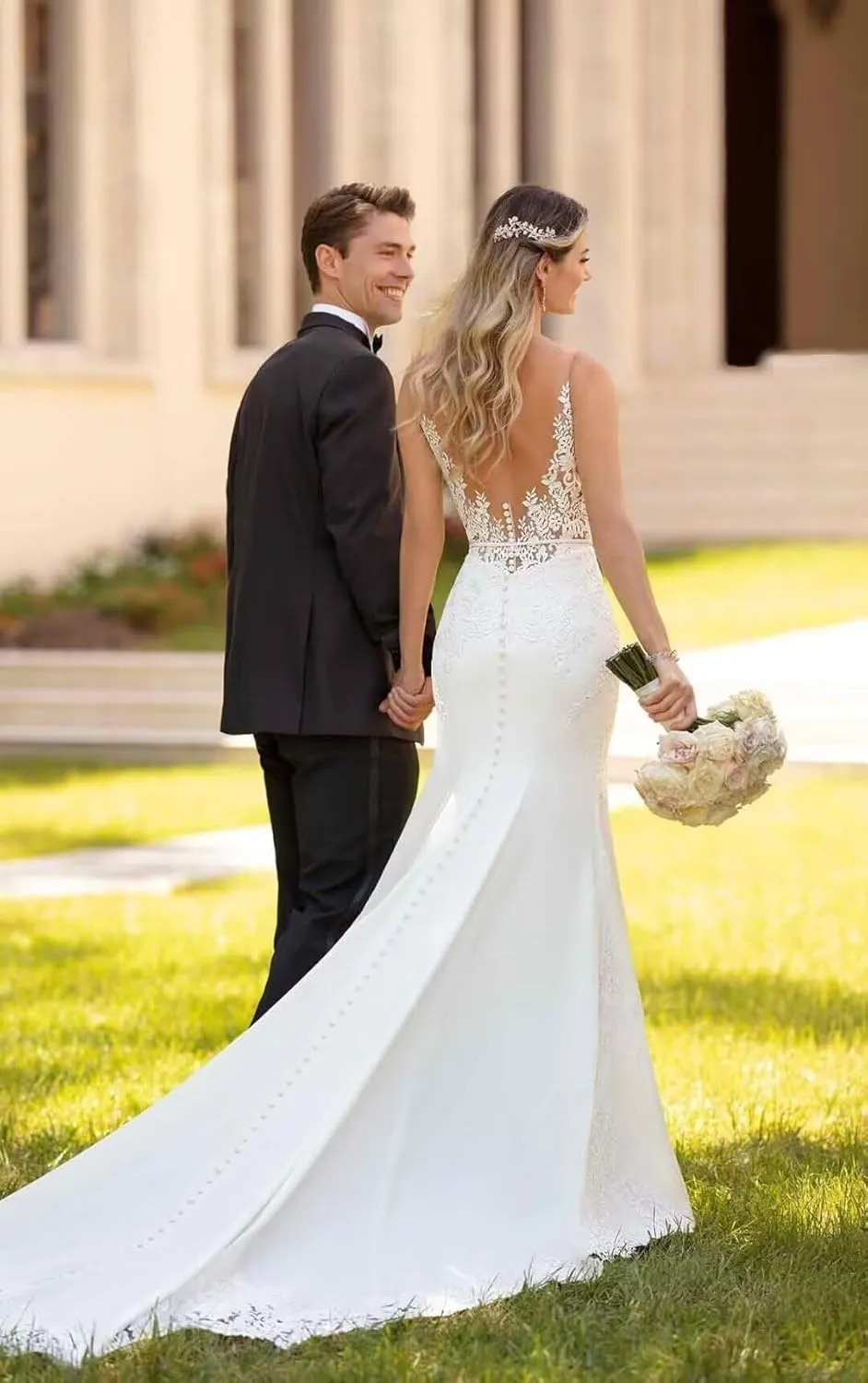 Wedding Dresses for Bride 2024 Boho Beach Lace Appliques Mermaid Beaded V Neck Bridal Gown for Women with Train