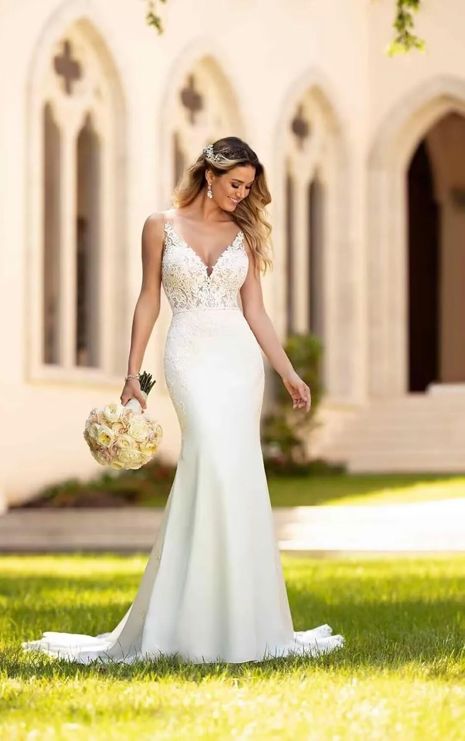 Wedding Dresses for Bride 2024 Boho Beach Lace Appliques Mermaid Beaded V Neck Bridal Gown for Women with Train