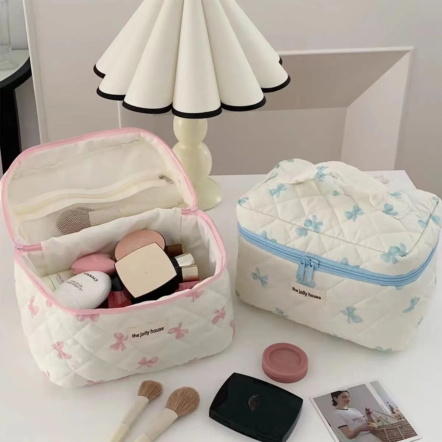 Women Cute Coquette Cosmetic Bag Quilted Bow Tie Cosmetics Pouch Fairycore Puffy Makeup Bag Preppy Zipper Pouch (S,Pink)